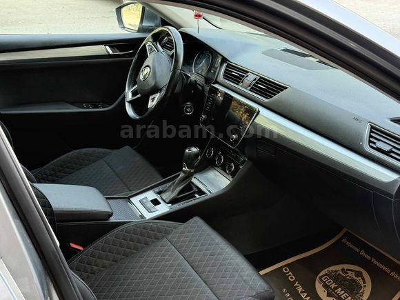 2020 ÇIKIŞLI 2019 MODEL 102 BİNDE CAM TAVAN 