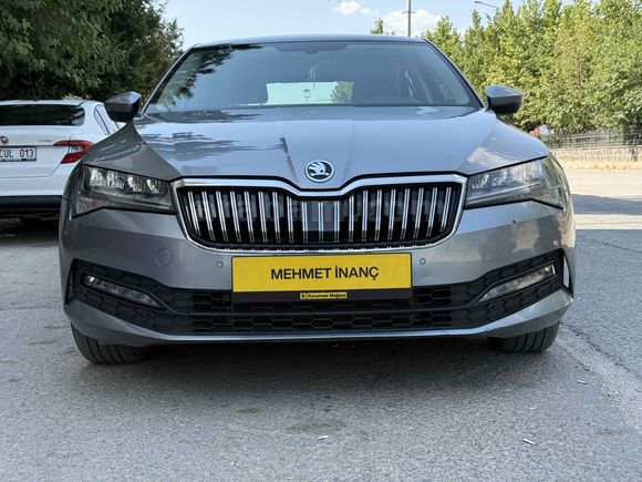 2020 ÇIKIŞLI 2019 MODEL 102 BİNDE CAM TAVAN 