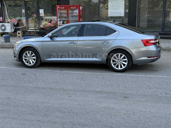 2020 ÇIKIŞLI 2019 MODEL 102 BİNDE CAM TAVAN 