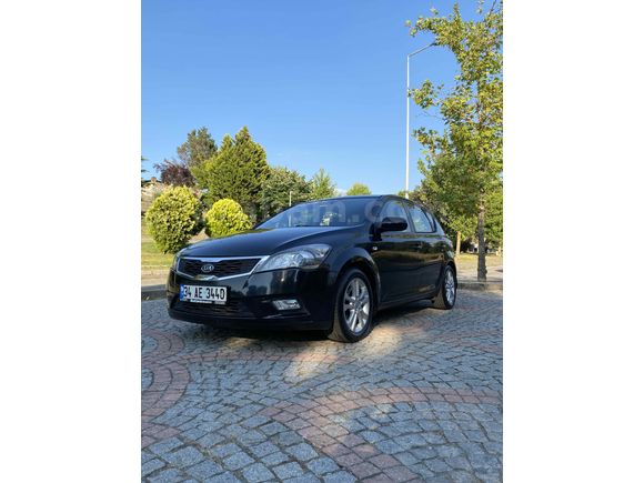 Sahibinden Kia Ceed 1.4 Cool 2010 Model 