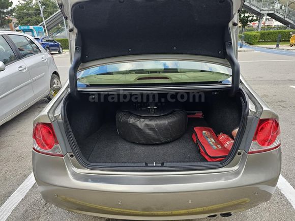İLK SAHİBİNDEN 177.000 KM DE FD6 HONDA CİVİC ELEGANCE
