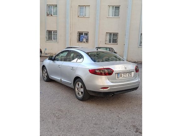 Sahibinden Renault Fluence 1.5 dCi Dynamique 2011 Model