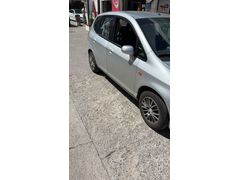 Sahibinden Honda Jazz 1.4 LS Sport 2008 Model İstanbul 142.300 km Gri (Gümüş)