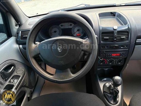- ÖZGÜVEN - RENAULT CLIO 1.5 DCİ KLİMALI EMSALSİZ