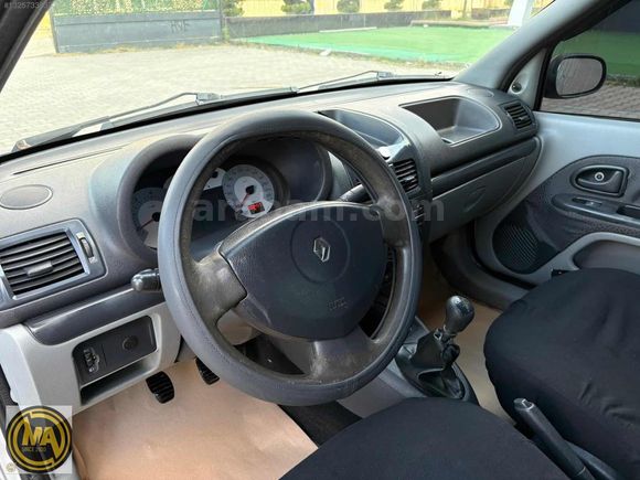 - ÖZGÜVEN - RENAULT CLIO 1.5 DCİ KLİMALI EMSALSİZ