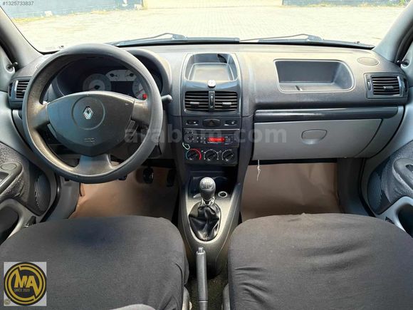 - ÖZGÜVEN - RENAULT CLIO 1.5 DCİ KLİMALI EMSALSİZ