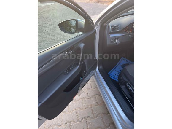 84 BİN KM DE SIFIR TADINDA  PASSAT