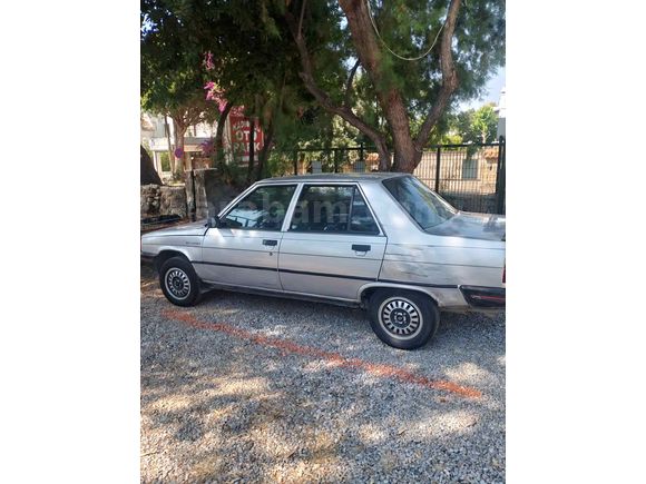 Sahibinden Renault R 9 1.4 Broadway 1993 Model 
