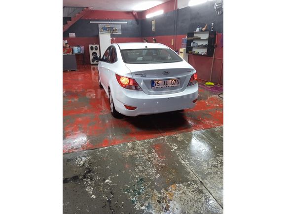 Sahibinden Hyundai Accent Blue 1.6 CRDI Mode Plus 2016 Model