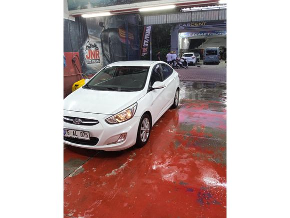 Sahibinden Hyundai Accent Blue 1.6 CRDI Mode Plus 2016 Model