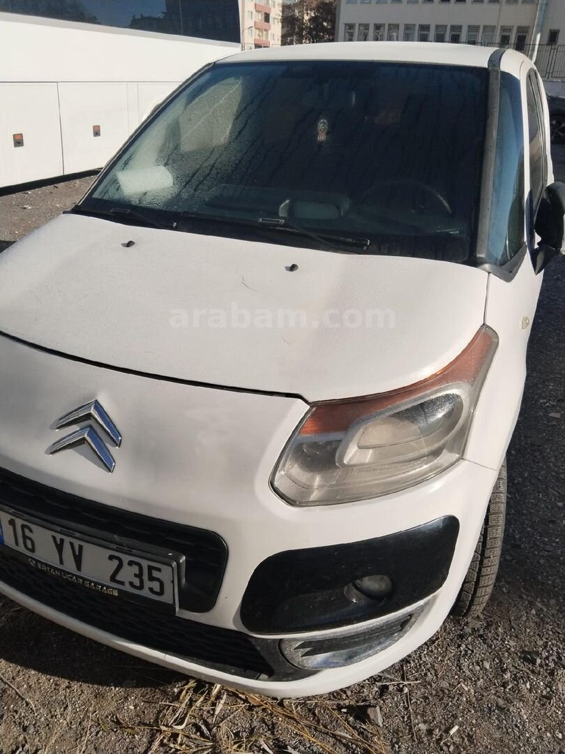 Sahibinden Citroen C3 Picasso 1.6 HDi SX 2011 Model Erzurum 206.000 km Beyaz 4