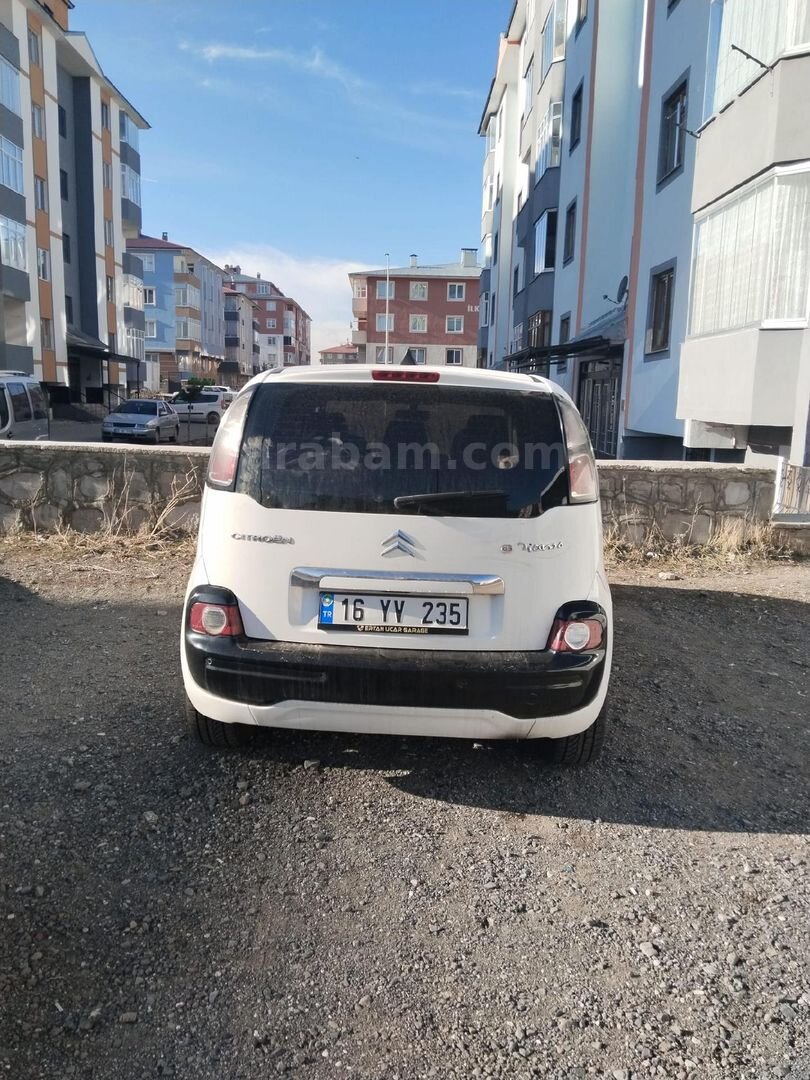Sahibinden Citroen C3 Picasso 1.6 HDi SX 2011 Model Erzurum 206.000 km Beyaz 2