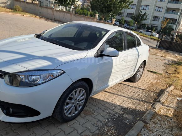 Sahibinden Renault Fluence 1.5 dCi Touch 2015 Model