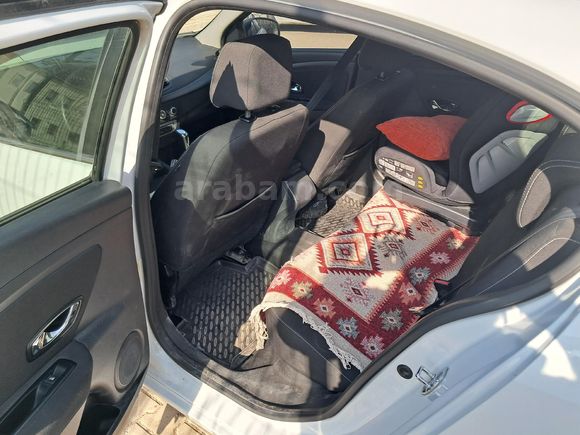 Sahibinden Renault Fluence 1.5 dCi Touch 2015 Model
