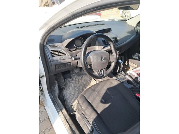 Sahibinden Renault Fluence 1.5 dCi Touch 2015 Model