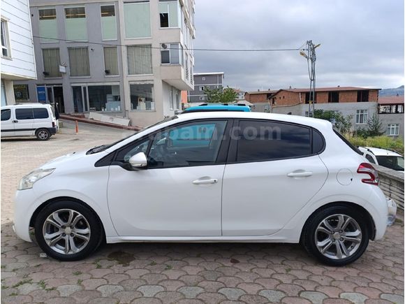Sahibinden Peugeot 208 1.6 VTi Active 2012 Model
