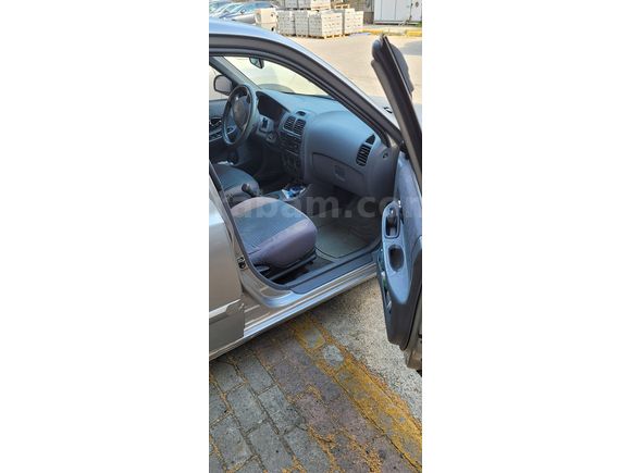 Sahibinden Hyundai Accent 1.6 Admire 2005 Model 
