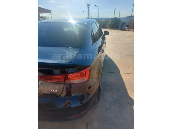 +SAHİBİNDEN 2018 ÇIKISLI  MAKYAJLI KASA AUDI A3