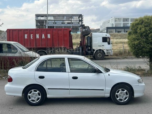 Sahibinden Hyundai Accent 1.5 GLS 1998 Model 
