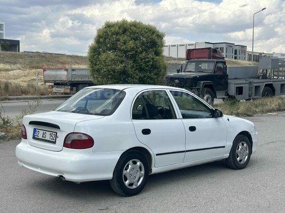 Sahibinden Hyundai Accent 1.5 GLS 1998 Model 