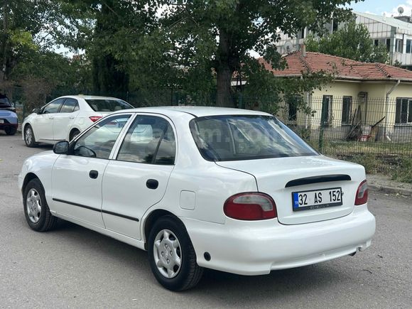 Sahibinden Hyundai Accent 1.5 GLS 1998 Model 