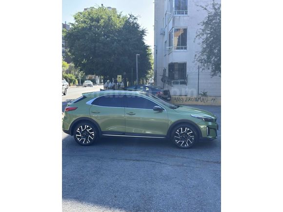 Sahibinden Kia XCeed 1.5 T-GDI Elegance 2023 Model 