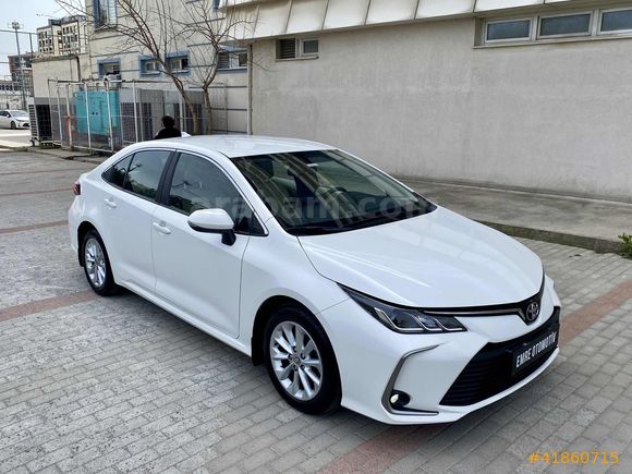 HATASIZ BOYASIZ 65.000 KM 2022 COROLLA 1.5 DREAM OTOMATİK 125 HP