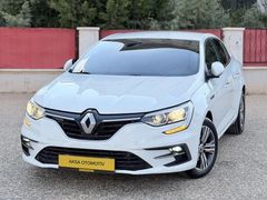 AKSA'DAN 2022 MEGANE TOUCH OTOMOTİK HATASIZ SIFIR GİBİ ÇOK TEMİZ