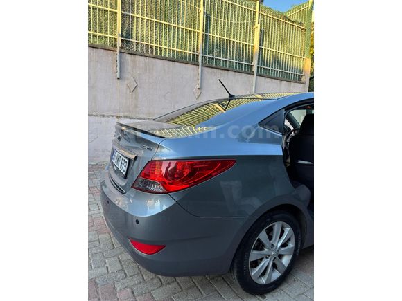 Sahibinden Hyundai Accent Blue 1.6 CRDI Mode Plus 2017 Model