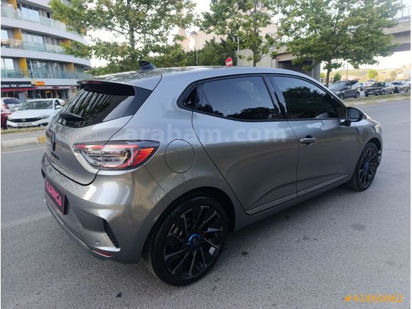 2025 RENAULT CLİO 1.0 TECHNO ESPRİT ALPİNE X-TRONİC GSR2/HATASIZ