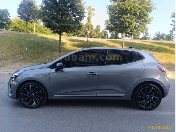 2025 RENAULT CLİO 1.0 TECHNO ESPRİT ALPİNE X-TRONİC GSR2/HATASIZ