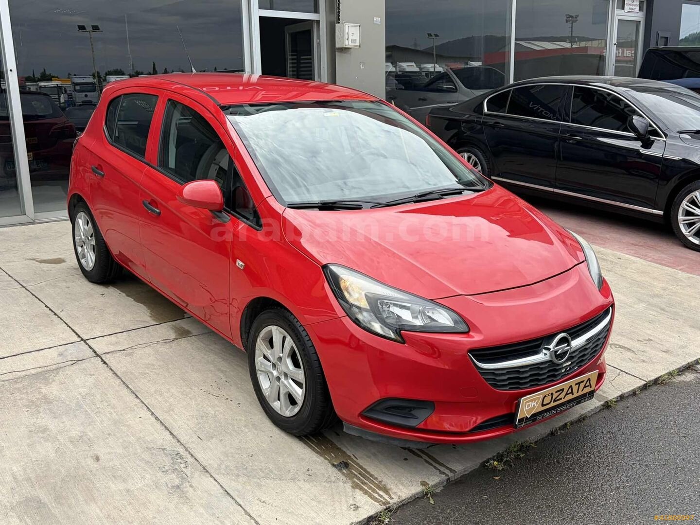 Galeriden Opel Corsa 1.2 Essentia 2015 Model İstanbul 102.000 km Kırmızı 6