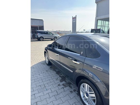 Sahibinden Ford Focus 1.6 TDCi Ghia 2006 Model 