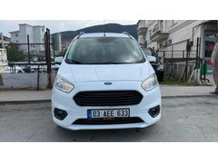 Galeriden Ford Tourneo Courier 1.5 TDCi Titanium 2021 Model Konya