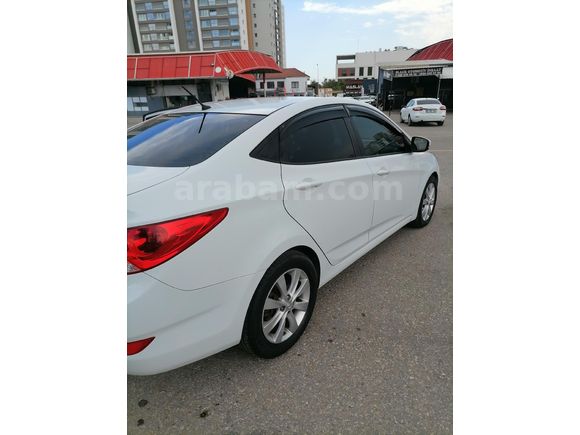 Galeriden Hyundai Accent Blue 1.6 CRDI Mode Plus 2018 Model Antalya
