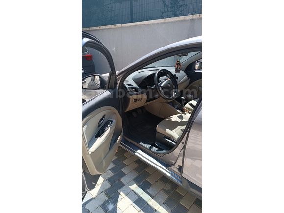 Sahibinden Renault Megane 1.5 dCi Expression 2011 Model  273.370 km Füme