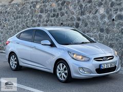2012 BOYASIZ HATASIZ OTOMATİK VİTES EN DOLUSU ACCENT BLUE