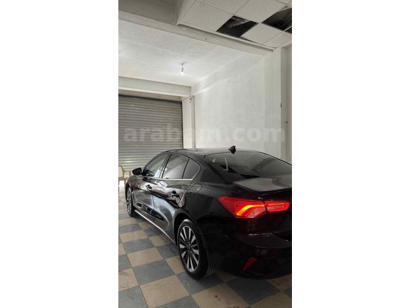 Sahibinden Ford Focus 1.5 EcoBlue Titanium X 2023 Model 