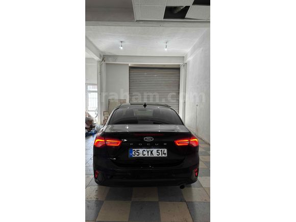Sahibinden Ford Focus 1.5 EcoBlue Titanium X 2023 Model 