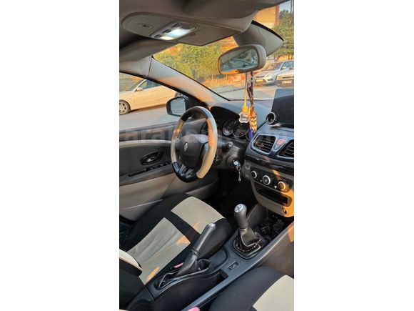 Sahibinden Renault Fluence 1.5 dCi Privilege 2011 Model 