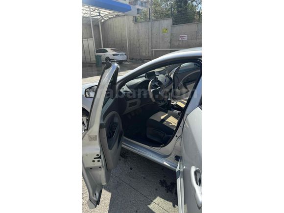Sahibinden Renault Fluence 1.5 dCi Privilege 2011 Model 
