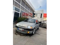 Sahibinden Renault Clio 1.4 RTA 2000 Model  217.000 km Gri (Gümüş)