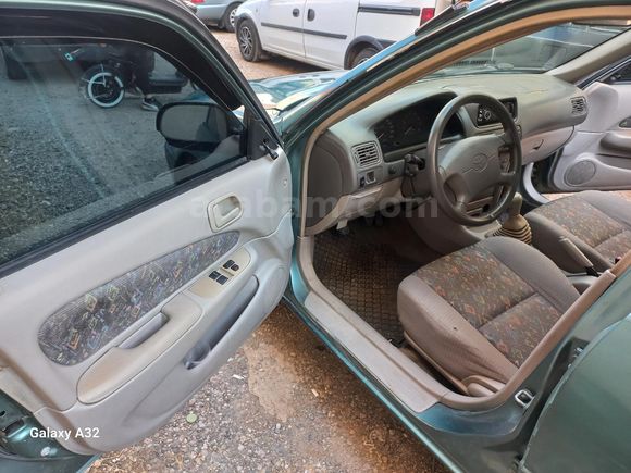 EMRE OTO DAN TOYOTA COROLLA 1.3 TERRA
