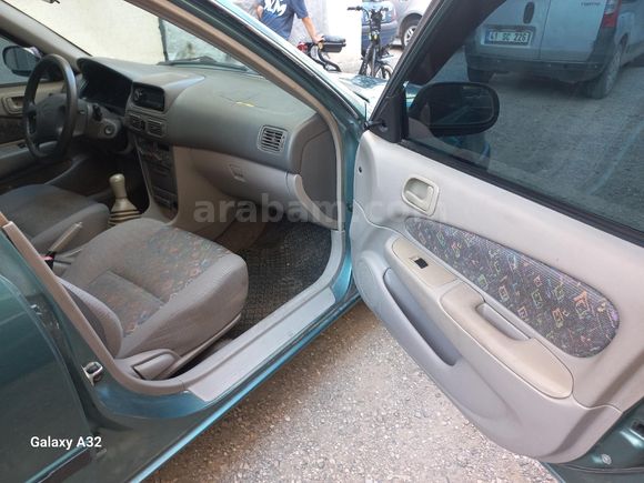 EMRE OTO DAN TOYOTA COROLLA 1.3 TERRA