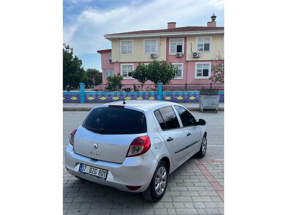 Sahibinden Renault Clio 1.5 dCi Authentique 2009 Model 