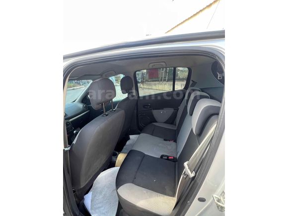 Sahibinden Renault Clio 1.5 dCi Authentique 2009 Model 