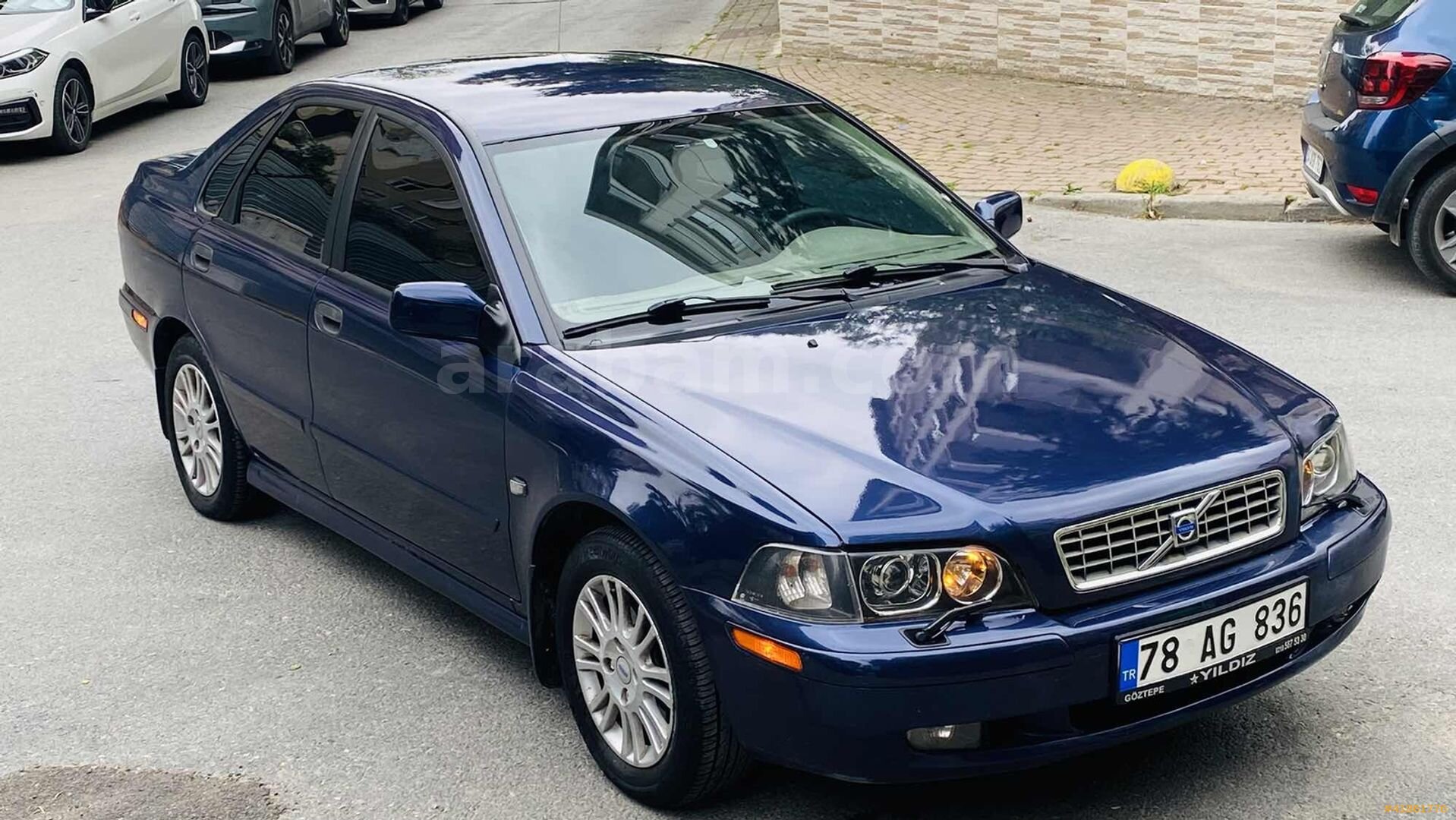 Galeriden Volvo S40 1.6 2004 Model İstanbul 300.000 km Lacivert 1