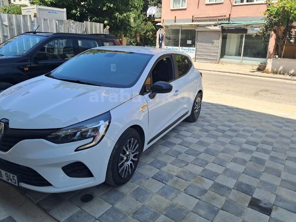 Sahibinden Renault Clio 1.0 TCe Joy manuel 2023 Model