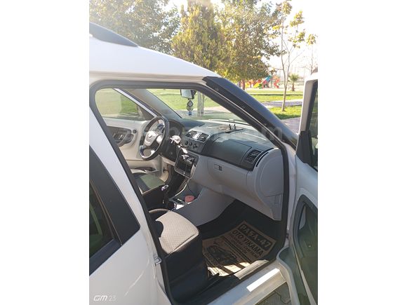 Sahibinden Skoda Roomster 1.2 2012 Model 