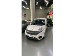 Galeriden Fiat Fiorino Combi 1.3 Multijet Premio 2017 Model İstanbul